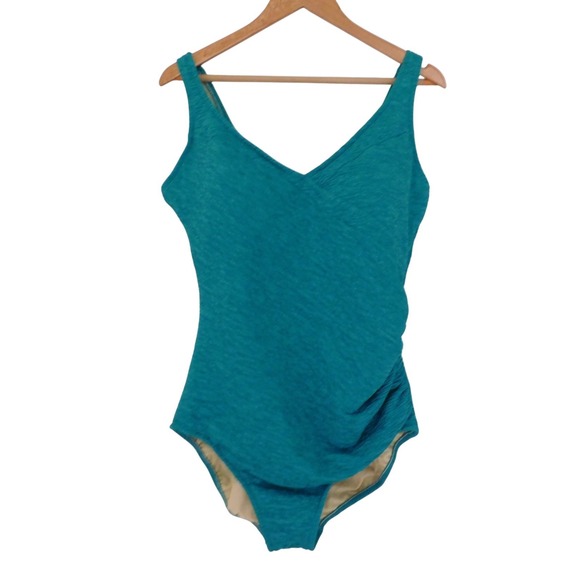 Penbrooke Other - NEW Penbrooke Krinkle Size 20W Green faux Wrap One-Piece Swimsuit